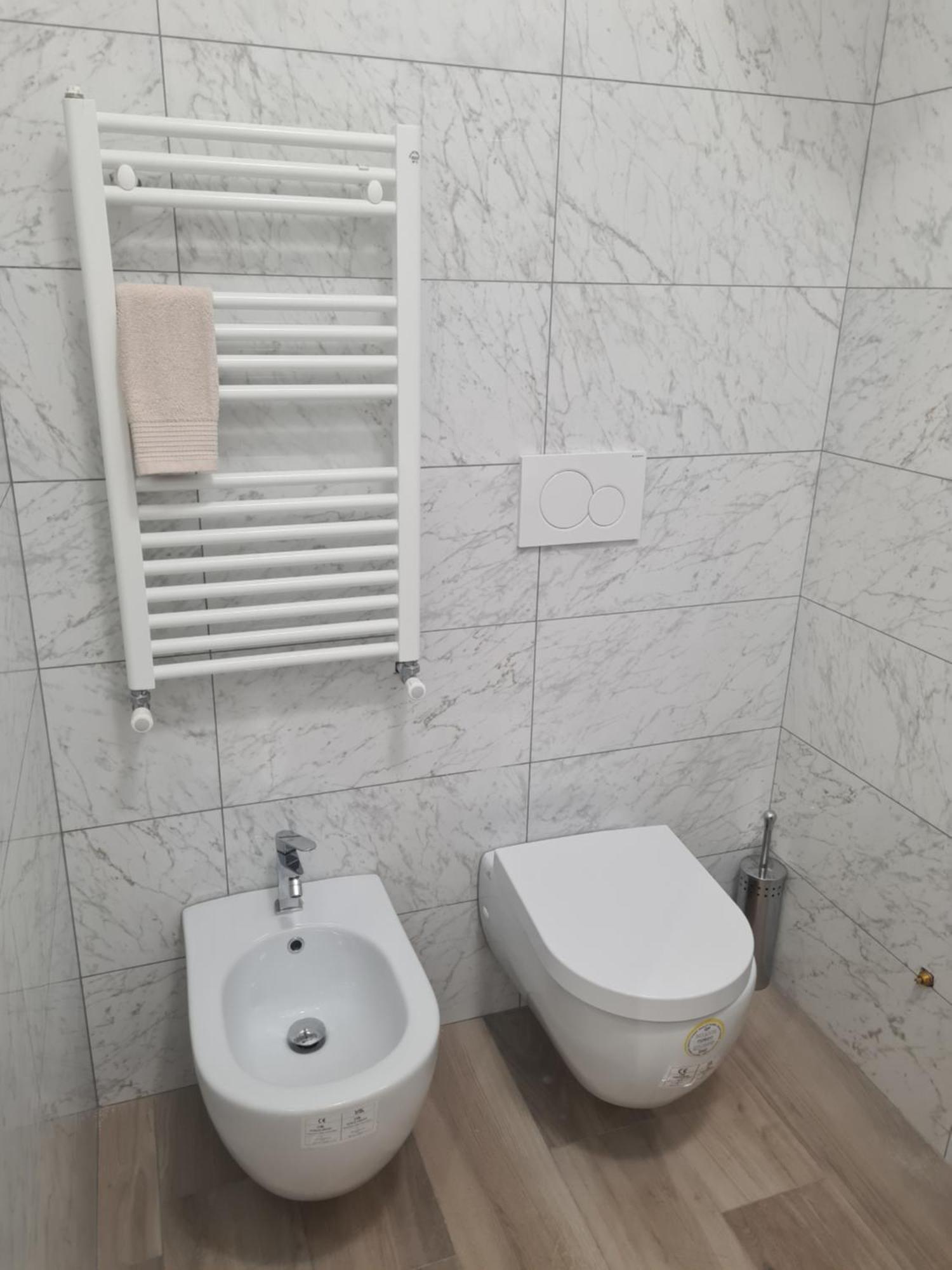 Solari Apartment Мілан Екстер'єр фото